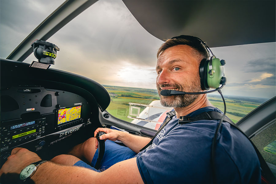 SportStar RTC kokpit - Pilot Jan Brzák